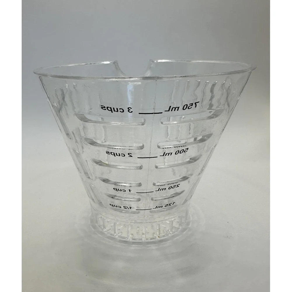 Pampered Chef Easy Read 3 Cup Measuring Colander #2324 Strainer Clear Plastic